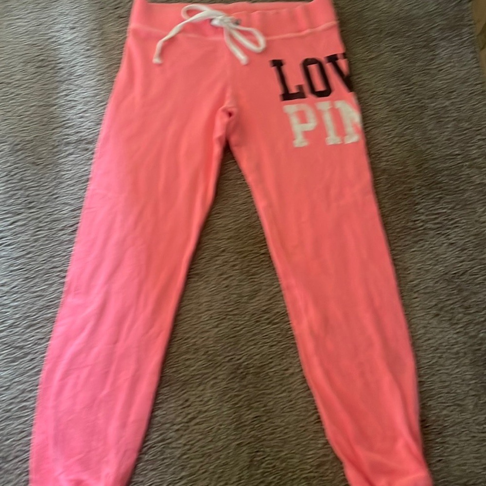 PINK capris